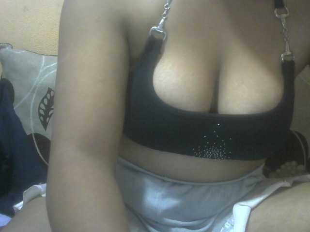 Janahhot live cam on BongaCams