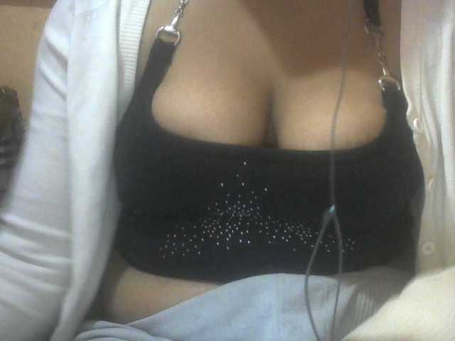 Janahhot live cam on BongaCams