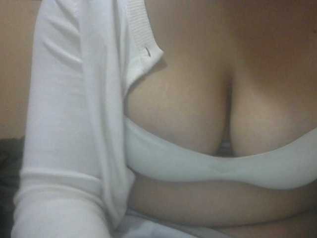 Janahhot live cam on BongaCams