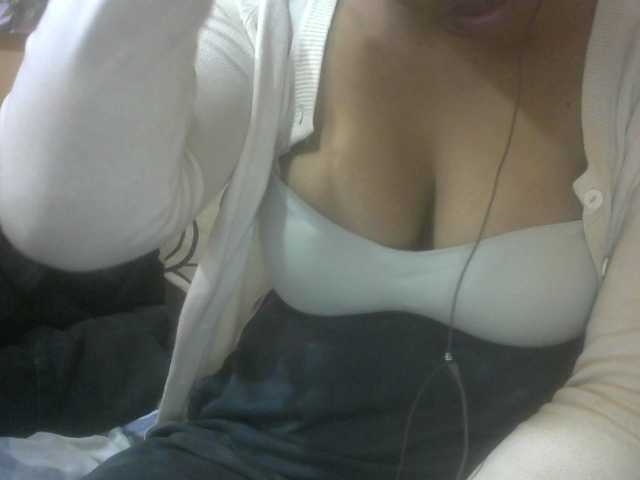 Janahhot live cam on BongaCams