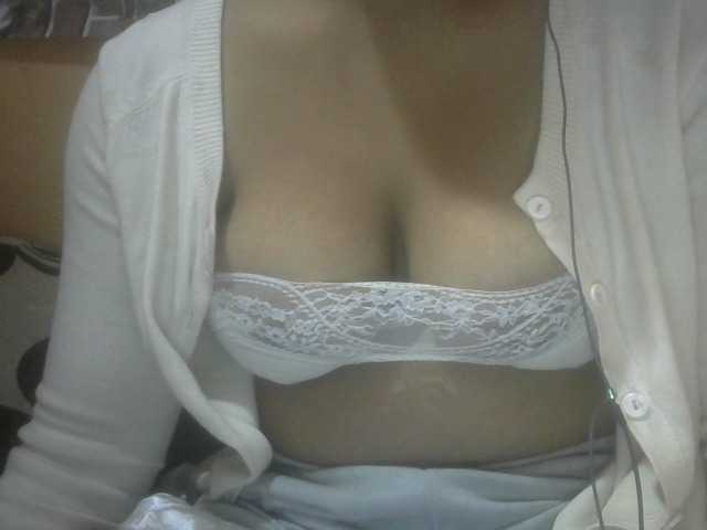 Janahhot live cam on BongaCams