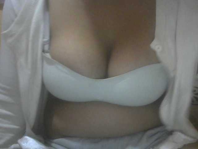 Janahhot live cam on BongaCams