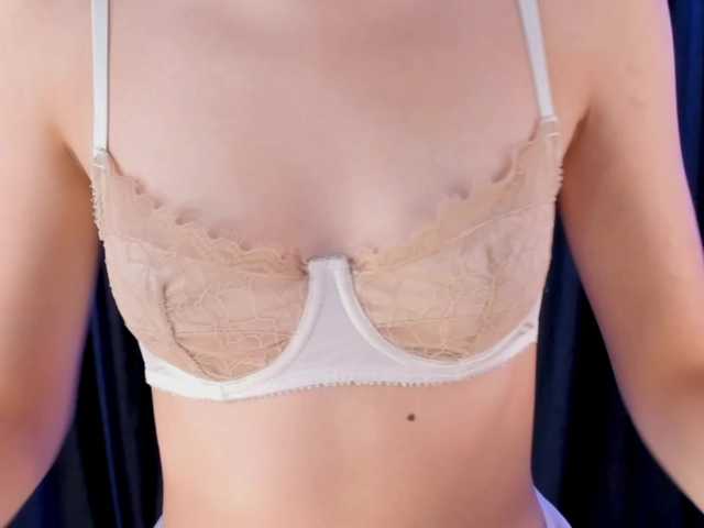 BabyGolly live cam on BongaCams