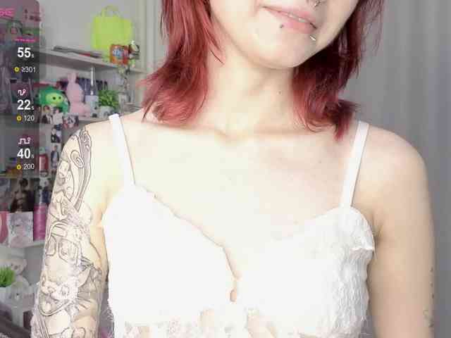 BabyGolly webcam