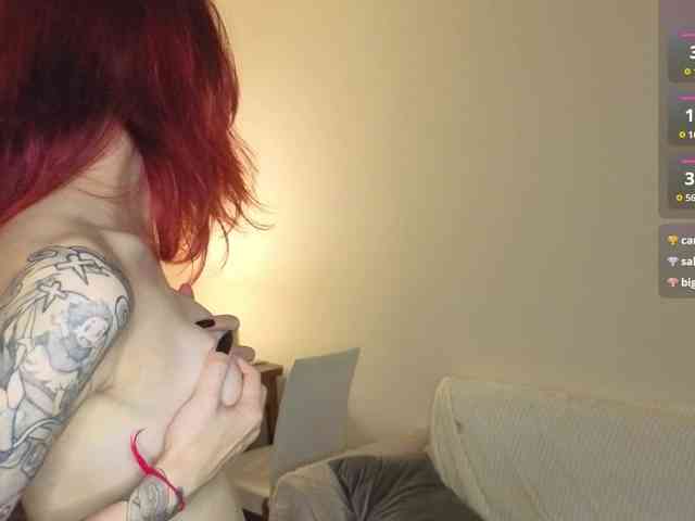 BabyGolly webcam