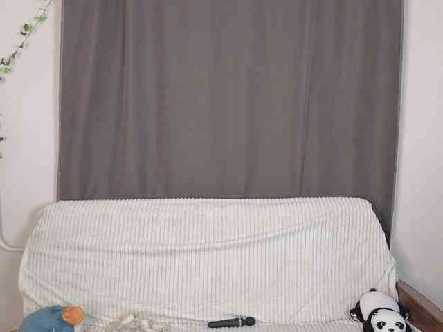 BabyGolly webcam