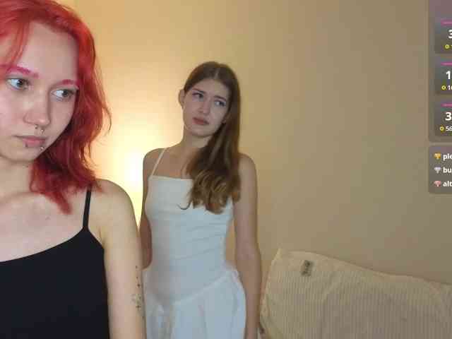 BabyGolly webcam