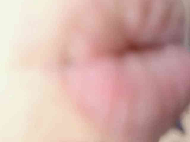 BabyGolly webcam
