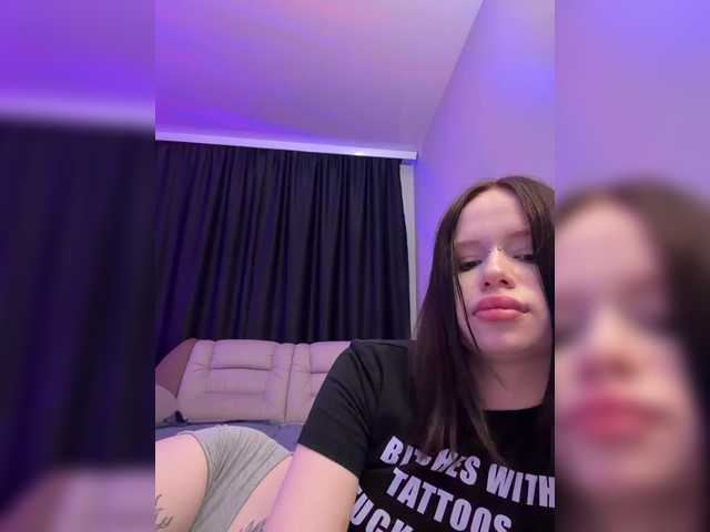 MiGja live cam on BongaCams