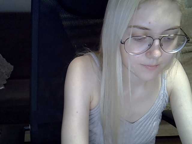 dream-lily live cam on BongaCams