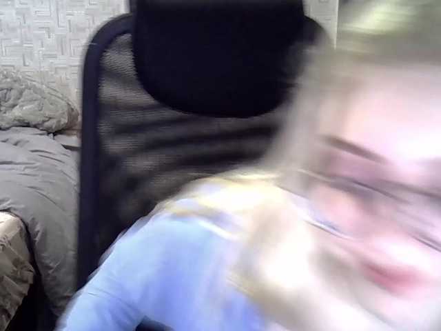 dream-lily live cam on BongaCams