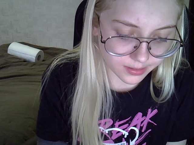 dream-lily live cam on BongaCams
