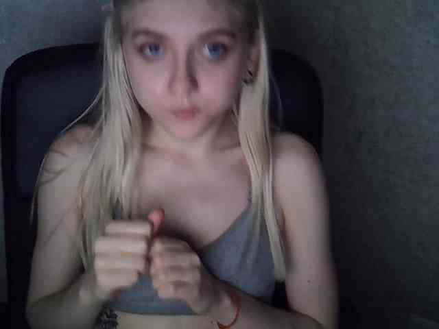 dream-lily dream-lily