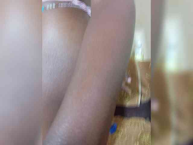 Melony2 webcam
