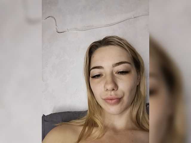 Mayaea-1 live webcam show