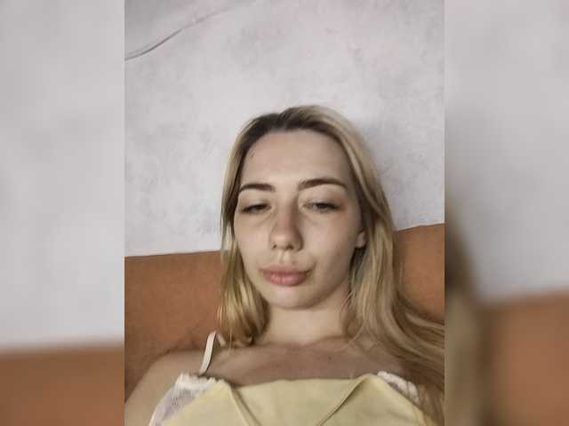 Mayaea-1 live webcam show