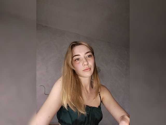 Mayaea-1 live webcam show