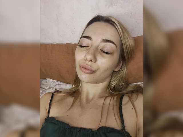 Mayaea-1 live webcam show