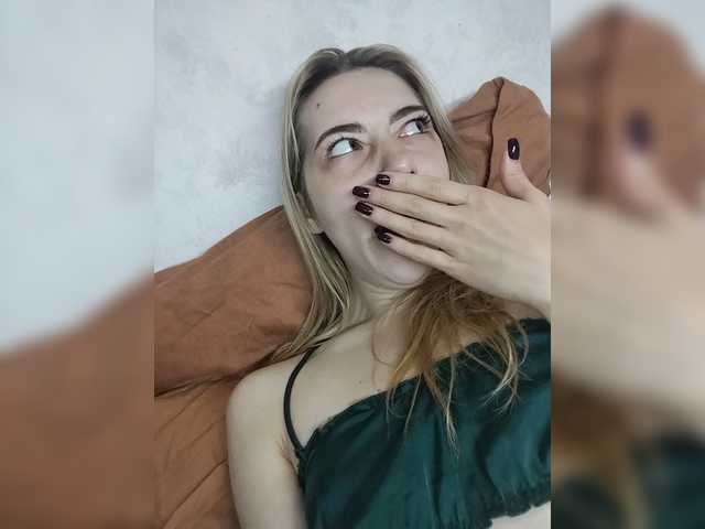 Mayaea-1 live webcam show