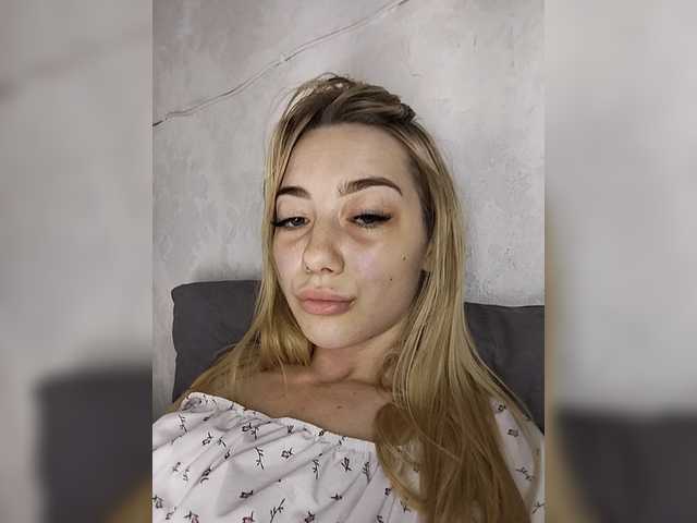Mayaea-1 live webcam show