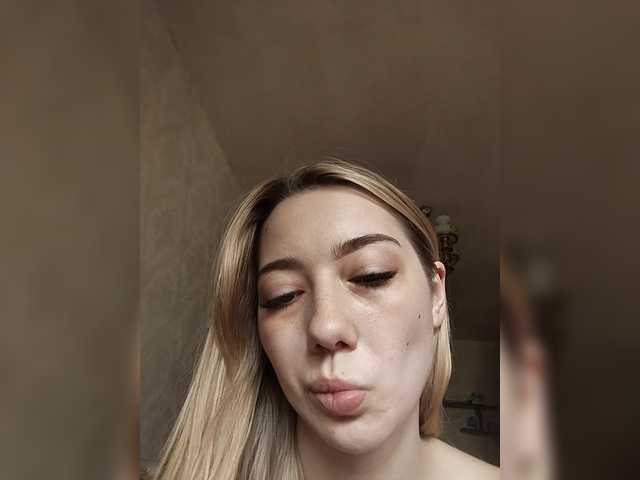 Mayaea-1 live cam on BongaCams