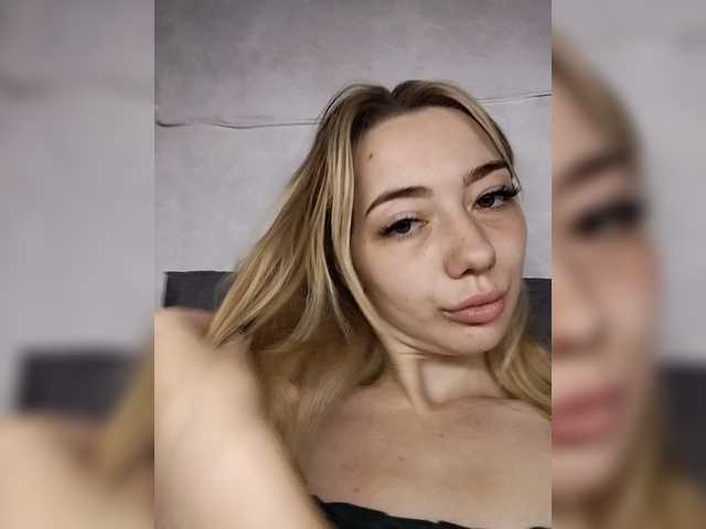 Mayaea-1 live webcam show