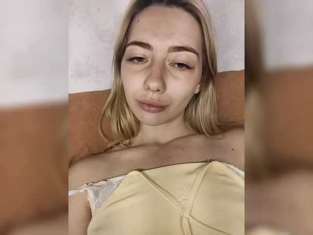 Mayaea-1 live webcam show