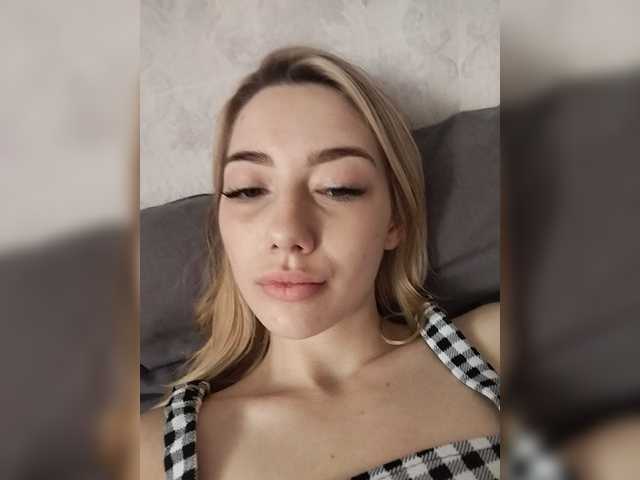 Mayaea-1 live cam on BongaCams