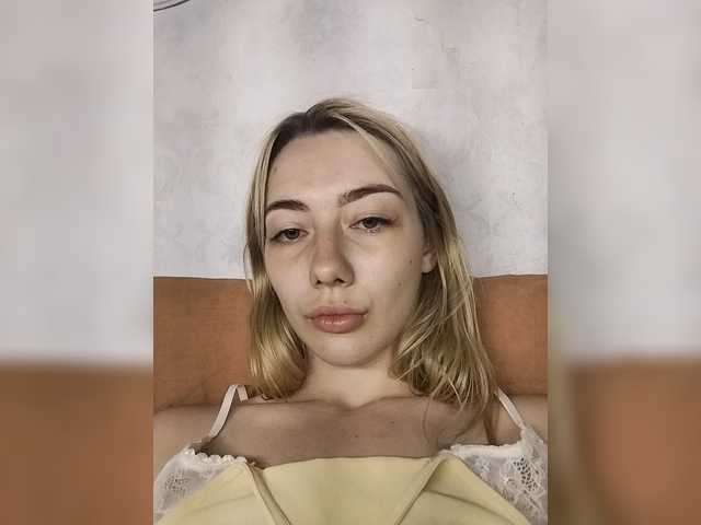 Mayaea-1 live webcam show