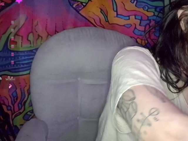 b4byjinx live cam on BongaCams