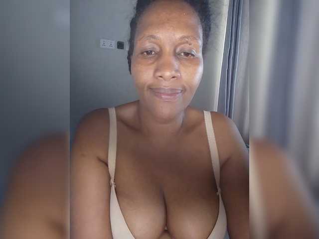 EllyStacy