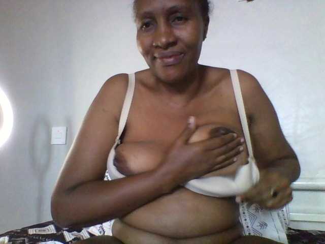 EllyStacy