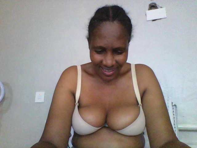 EllyStacy live cam on BongaCams