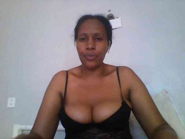EllyStacy