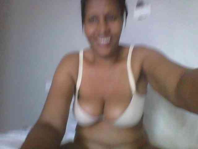 EllyStacy