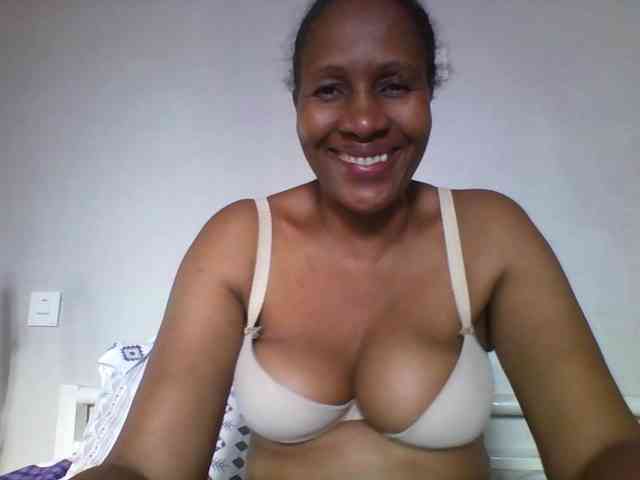 EllyStacy