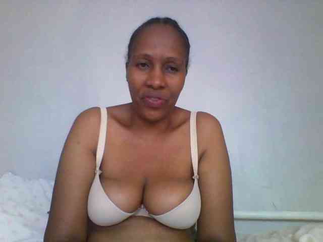 EllyStacy