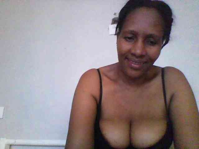 EllyStacy