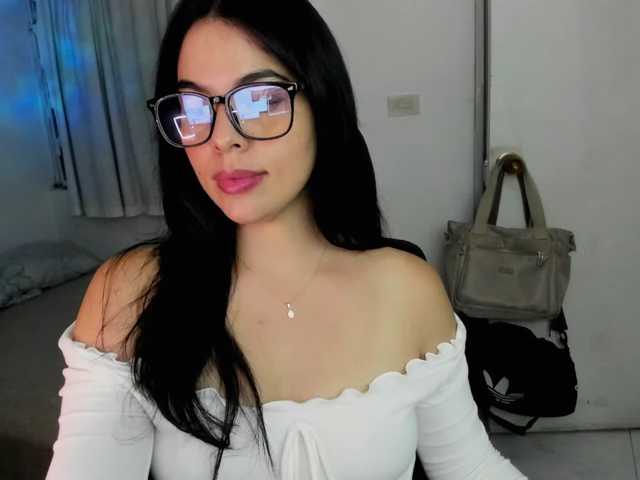 giorivera live cam on BongaCams