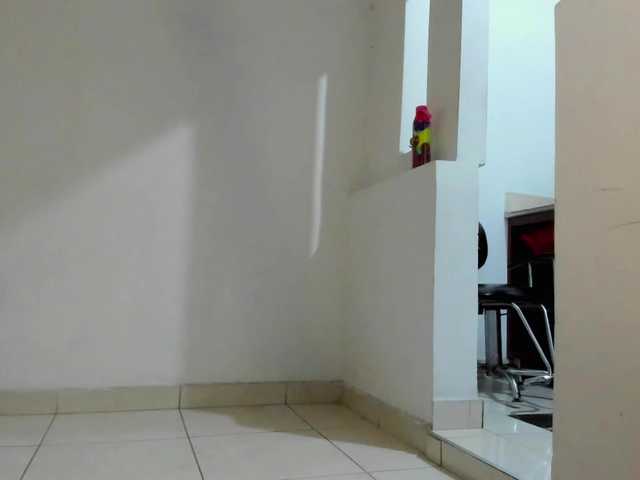 giorivera live cam on BongaCams