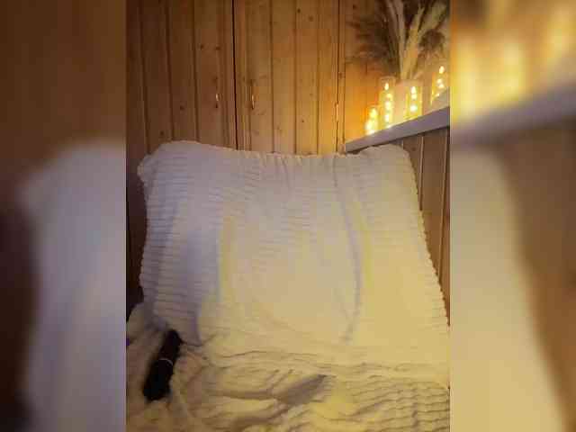 AEster webcam