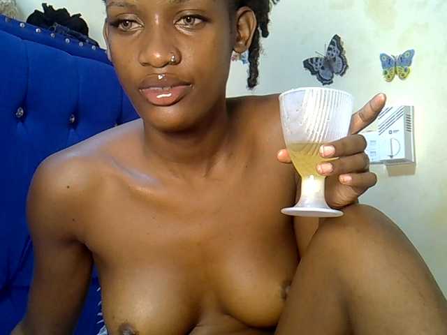 Selassie- live cam on BongaCams