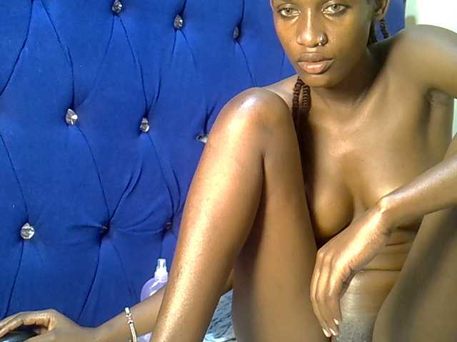 Selassie- live cam on BongaCams