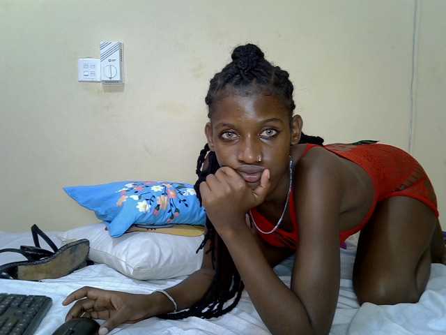 Selassie- live cam on BongaCams