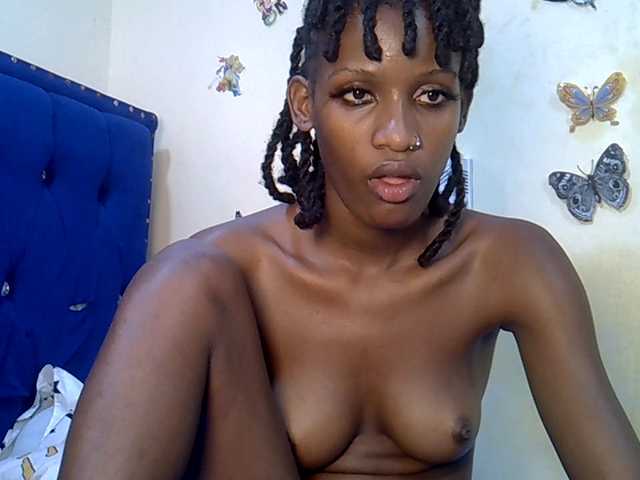 Selassie- live cam on BongaCams