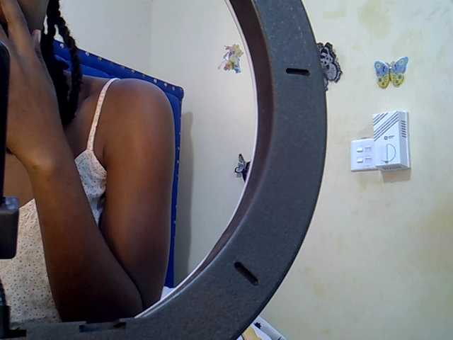 Selassie- live cam on BongaCams