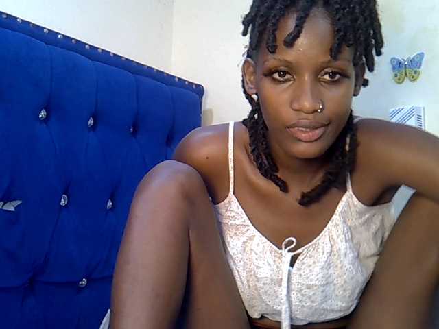Selassie- live cam on BongaCams