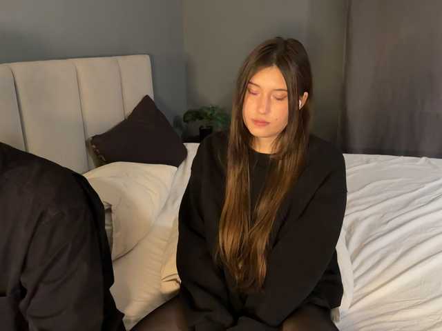SasaKyraa live cam preview