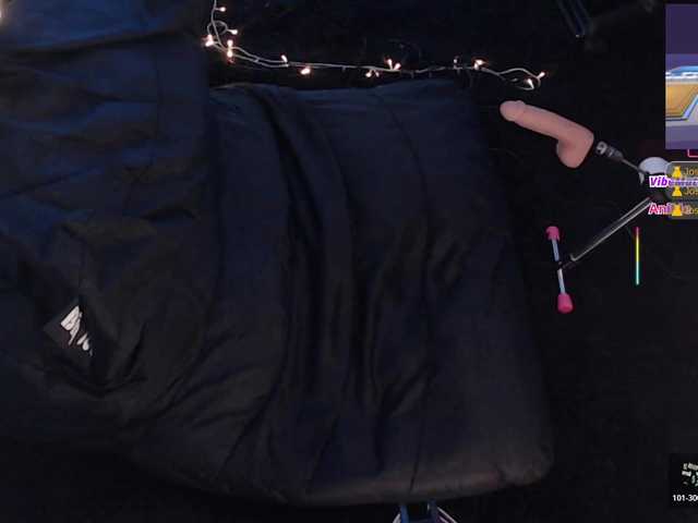 Emmy-Ruiz live webcam show