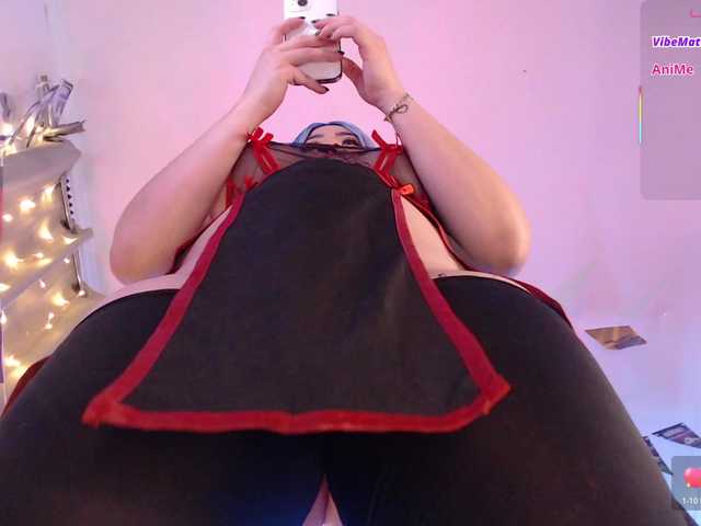 Emmy-Ruiz live cam on BongaCams